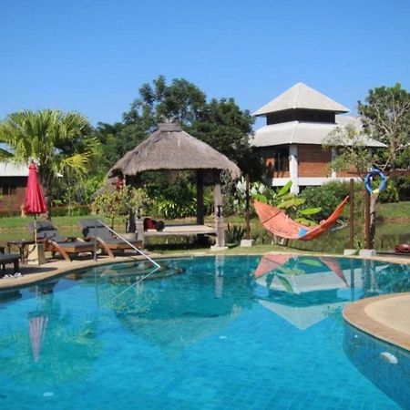 Baan Chai Thung Resort Дойсакет Экстерьер фото